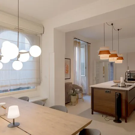 Сasa de vacaciones Casa Felice - Con Giardino In Centro *