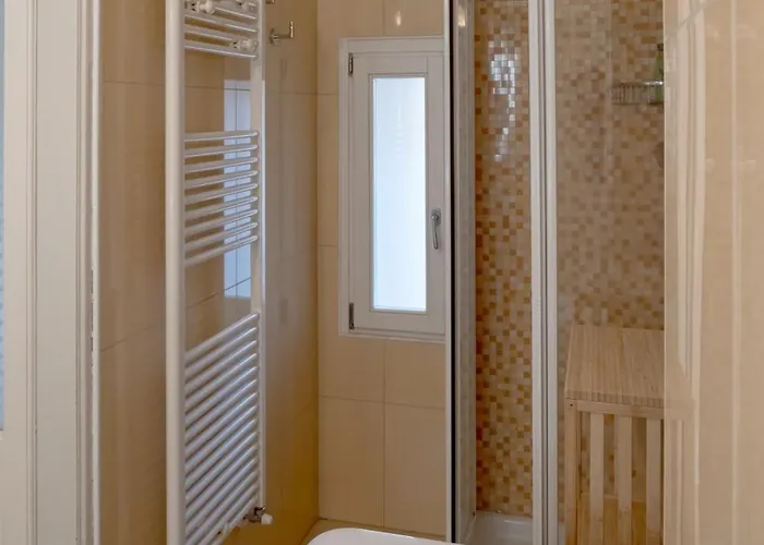 Casa Felice - Con Giardino In Centro 펜션 베르바니아