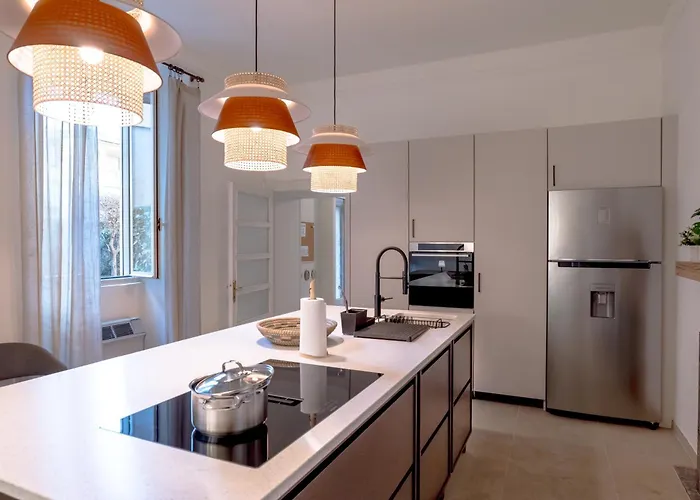 Feriehus Casa Felice - Con Giardino In Centro Verbania