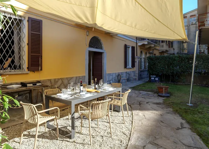 펜션 Casa Felice - Con Giardino In Centro *